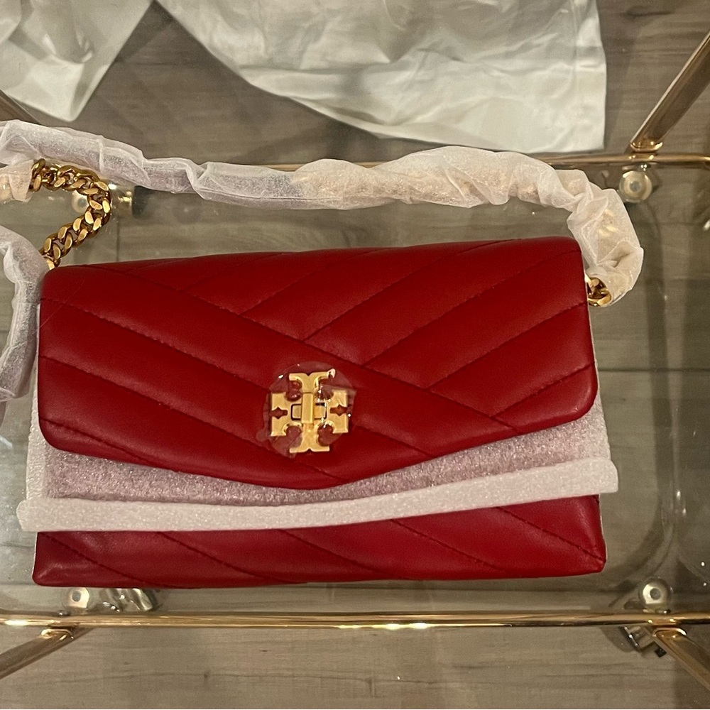 Brand New Authentic Tory Burch Kira Chevron Chain Wallet in Red